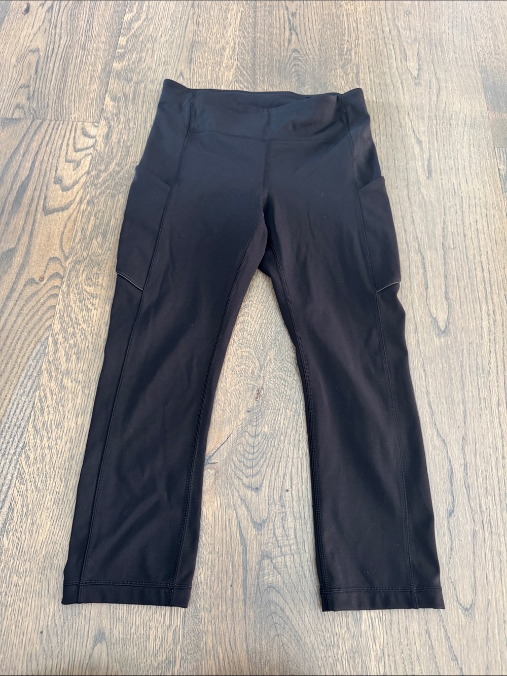 lululemon athletica Kids Black Capri Leggings with Side Pockets